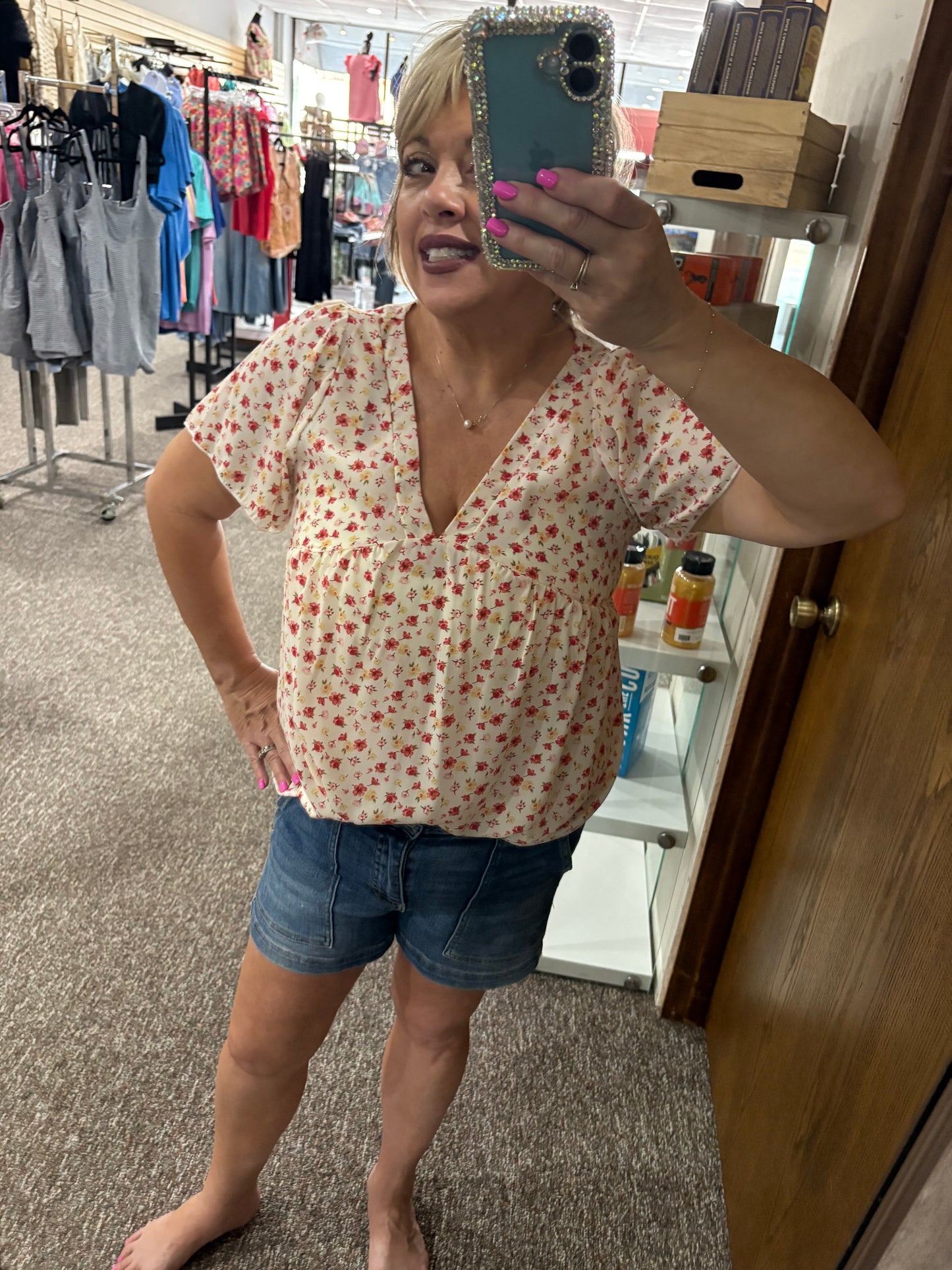 Floral summer v neck top
